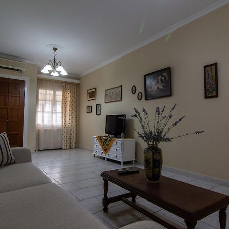 Nikolas Apartment II Nafplio Bagian luar foto